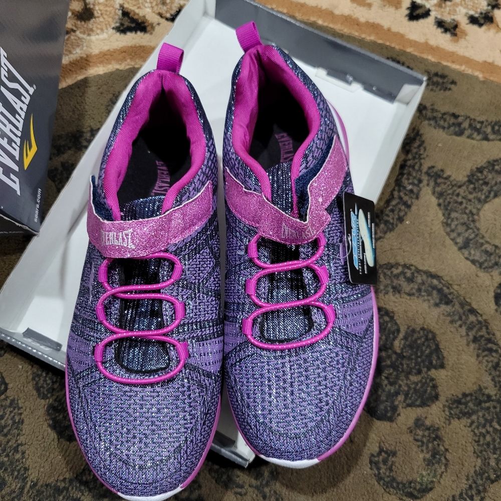 New Everlast® Girls Elise Navy/Purple Athletic Shoes, Super Soft Tech Size 5